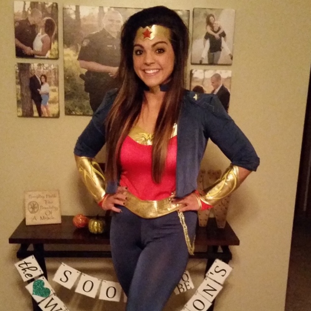 Women’s Wonder Woman Costume🎃